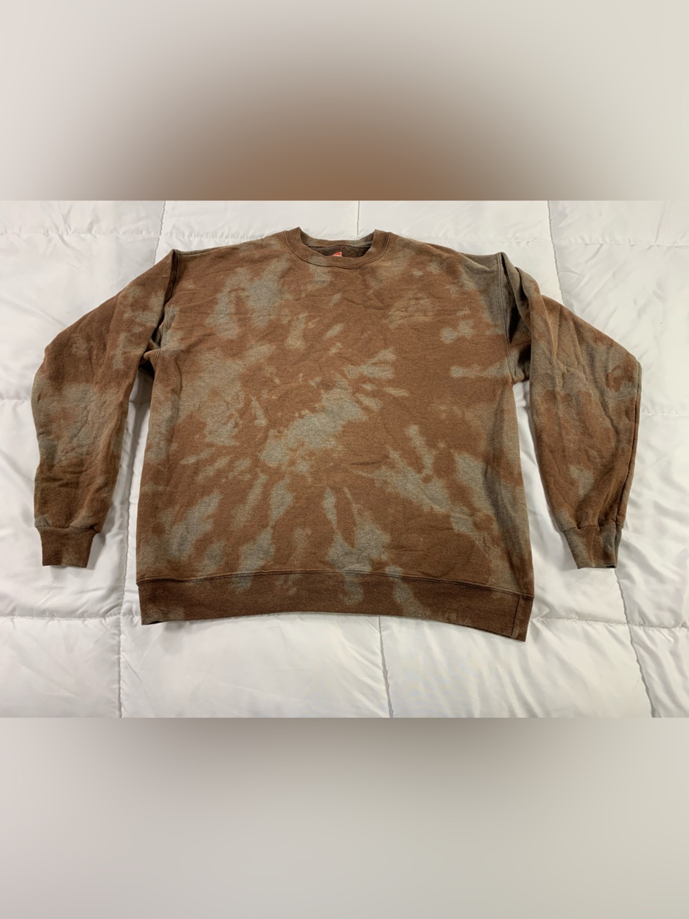 Pre loved HANES sweatshirt mens size L